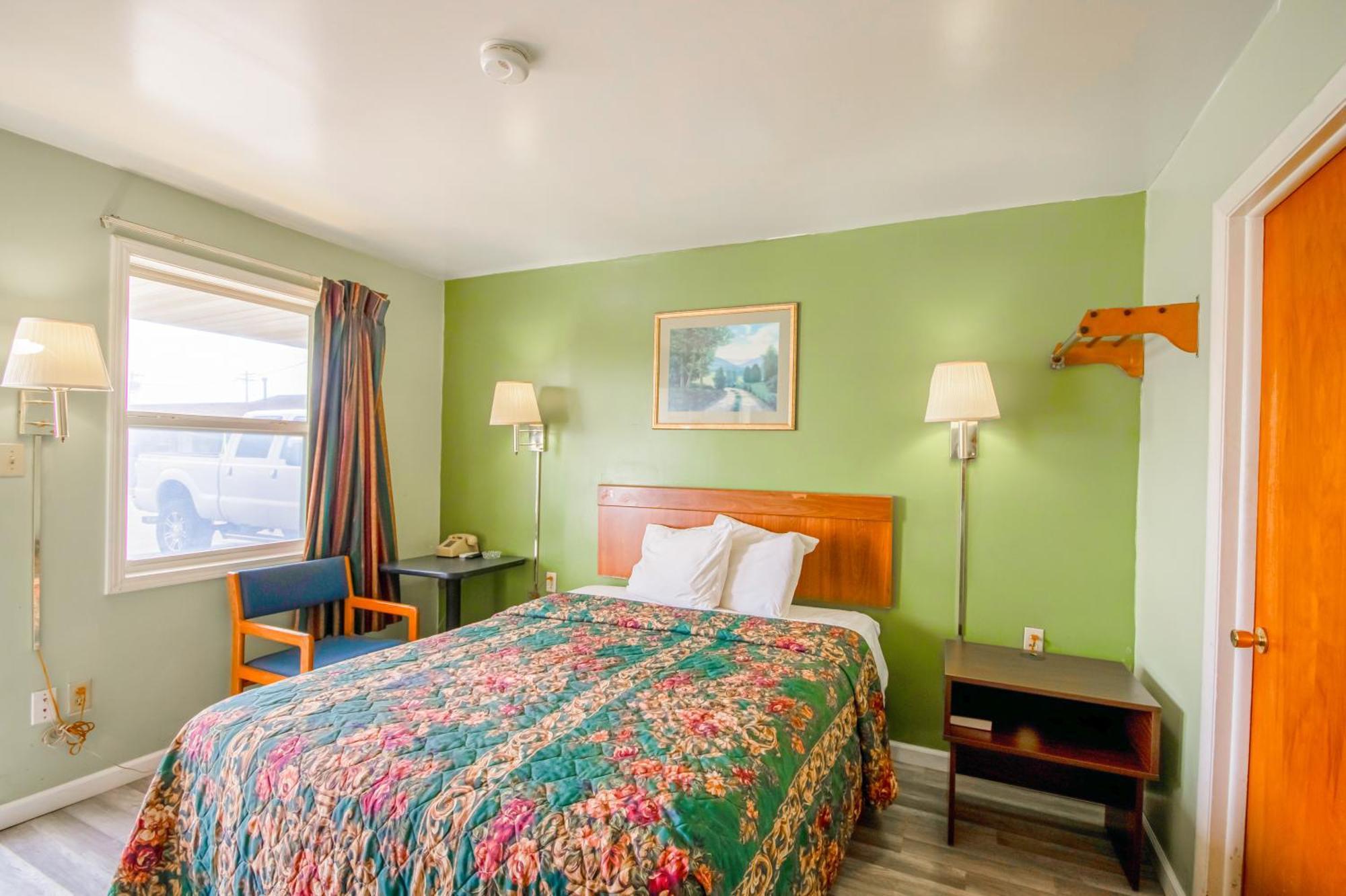 Oyo Travelier Motel Macon Exterior photo
