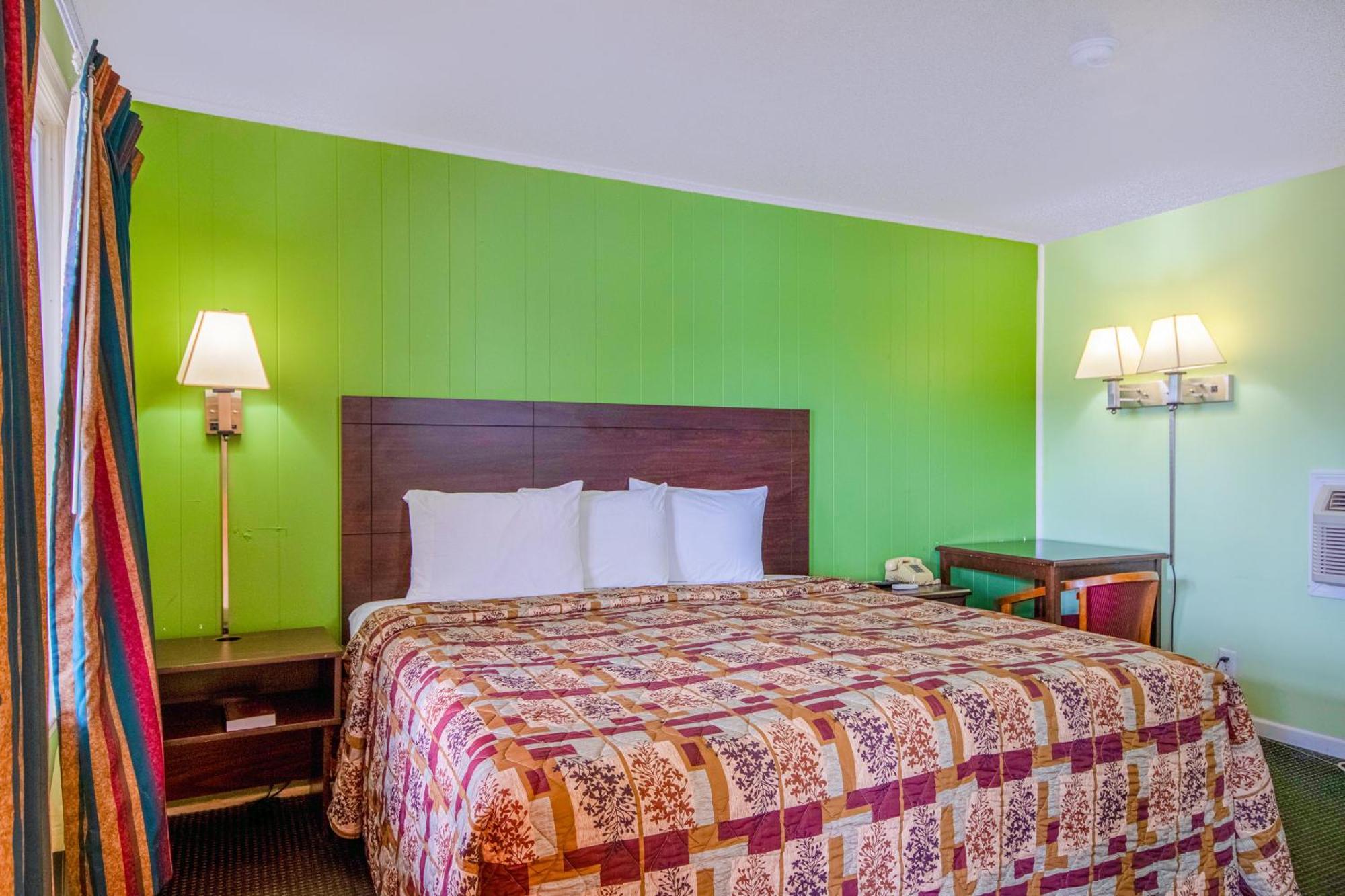 Oyo Travelier Motel Macon Exterior photo