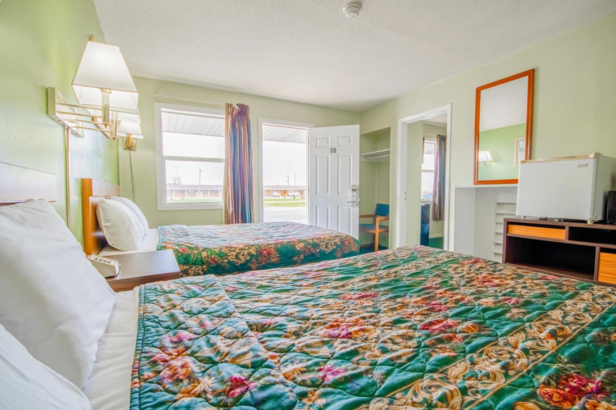 Oyo Travelier Motel Macon Exterior photo